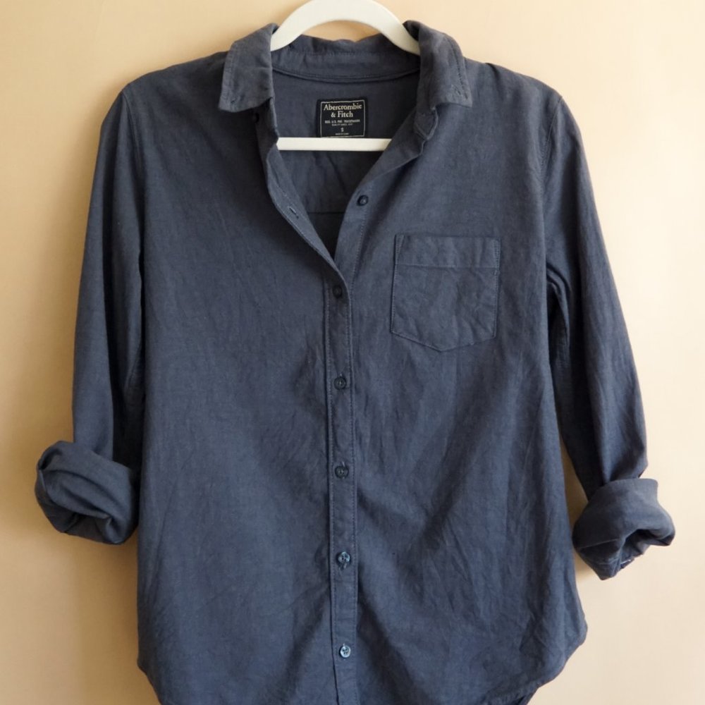 Solid color Slim Fit Long Sleeve Shirt